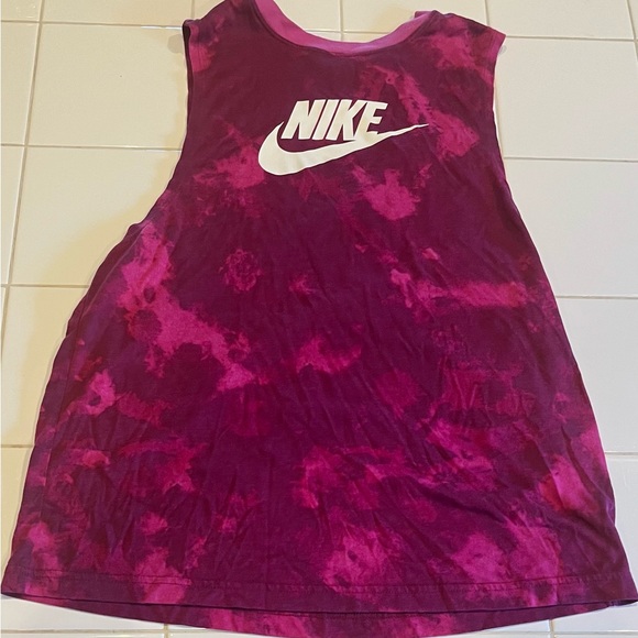 Tie-dye Nike Tank 🌸 - Picture 4 of 4